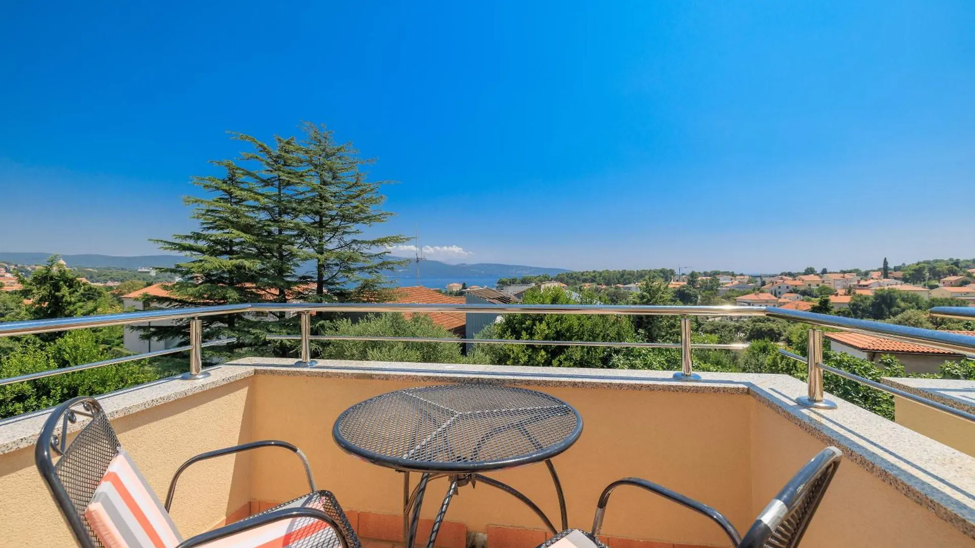 Apartment Antares N3 Close To Krk Town Center