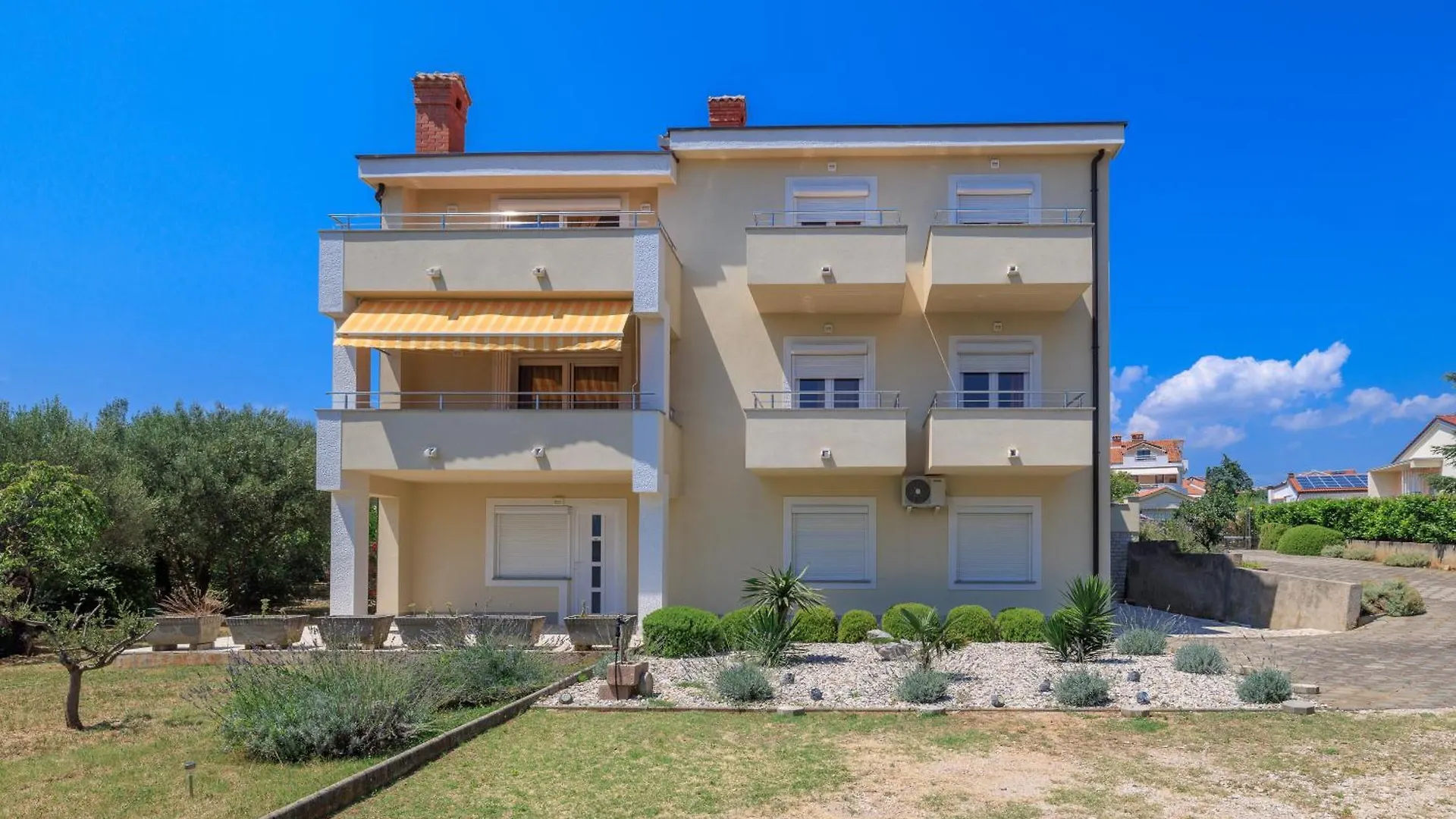 Antares N3 Close To Krk Town Center