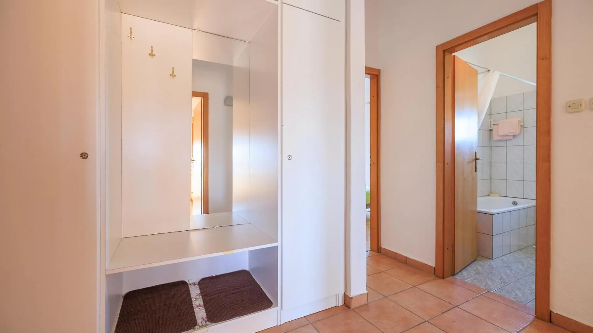 Antares N3 Close To Krk Town Center